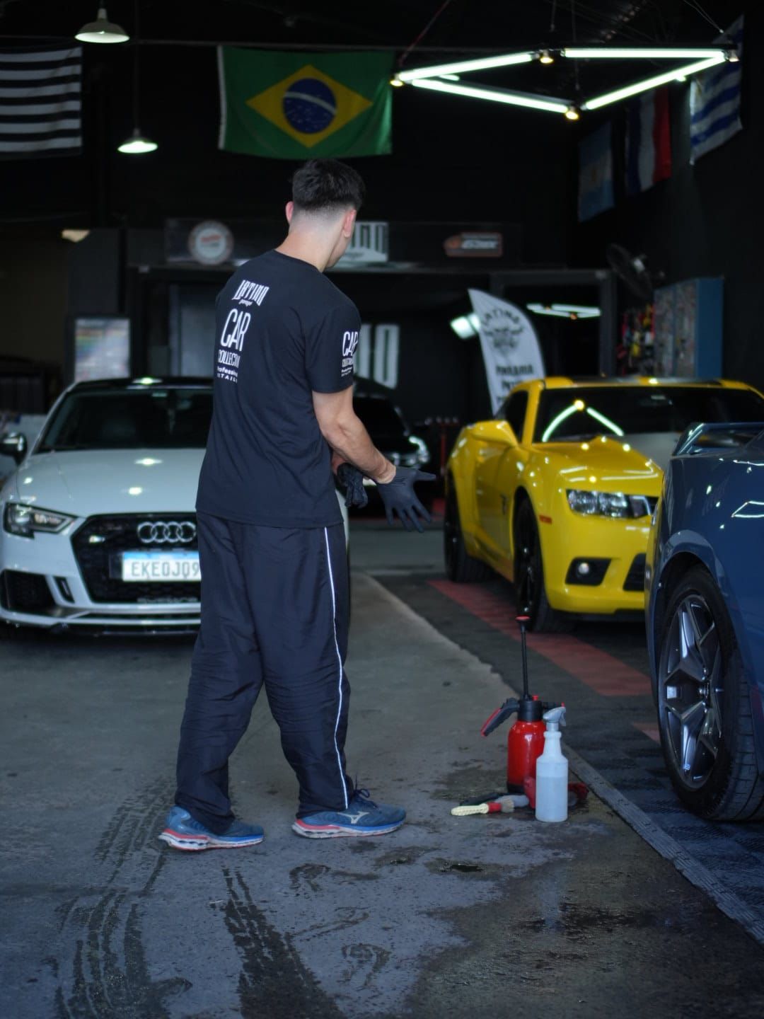 Latino Garage — imagem 4